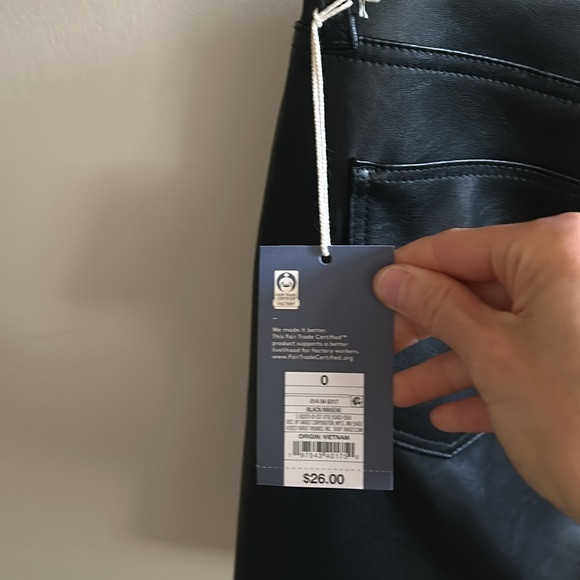 NWT black pleather skirt size 0 - Picture 4 of 7